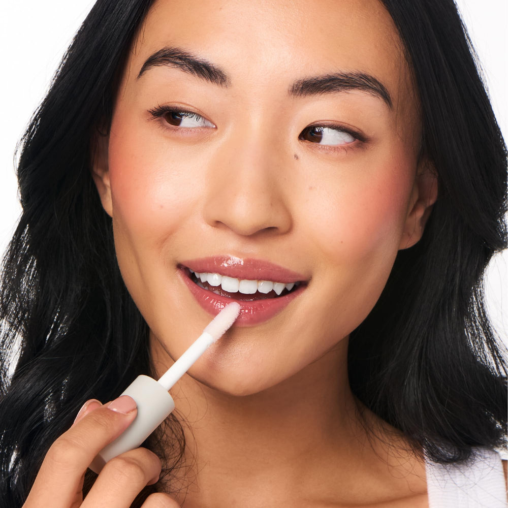 Ravie Beauty Lip Renewal Soie – hydratation rapide pour lèvres sèches au quotidien.