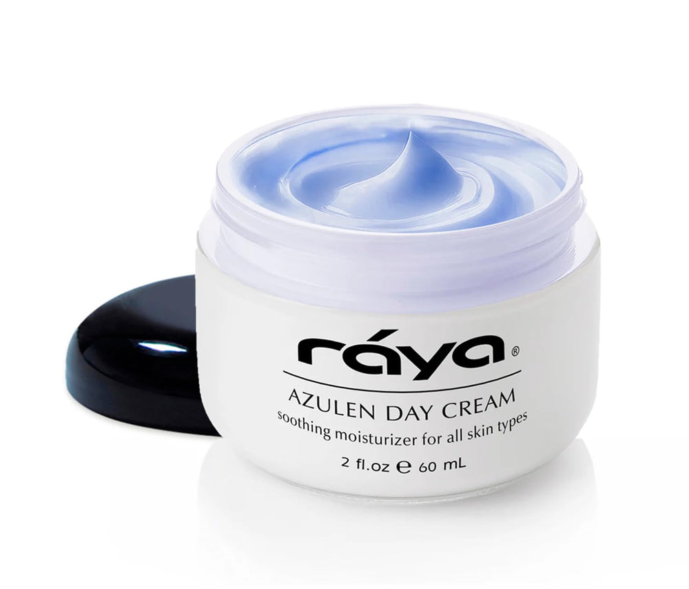 Raya Azulen Cream: bouteille pour hydratation durable et apaisement de la peau.