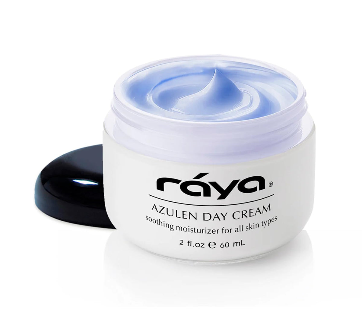 Raya Azulen Cream: bouteille pour hydratation durable et apaisement de la peau.