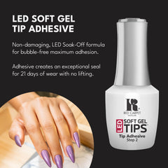 RC Red Carpet Manicure: application précise sur ongles, résultat lisse et sans bulles.