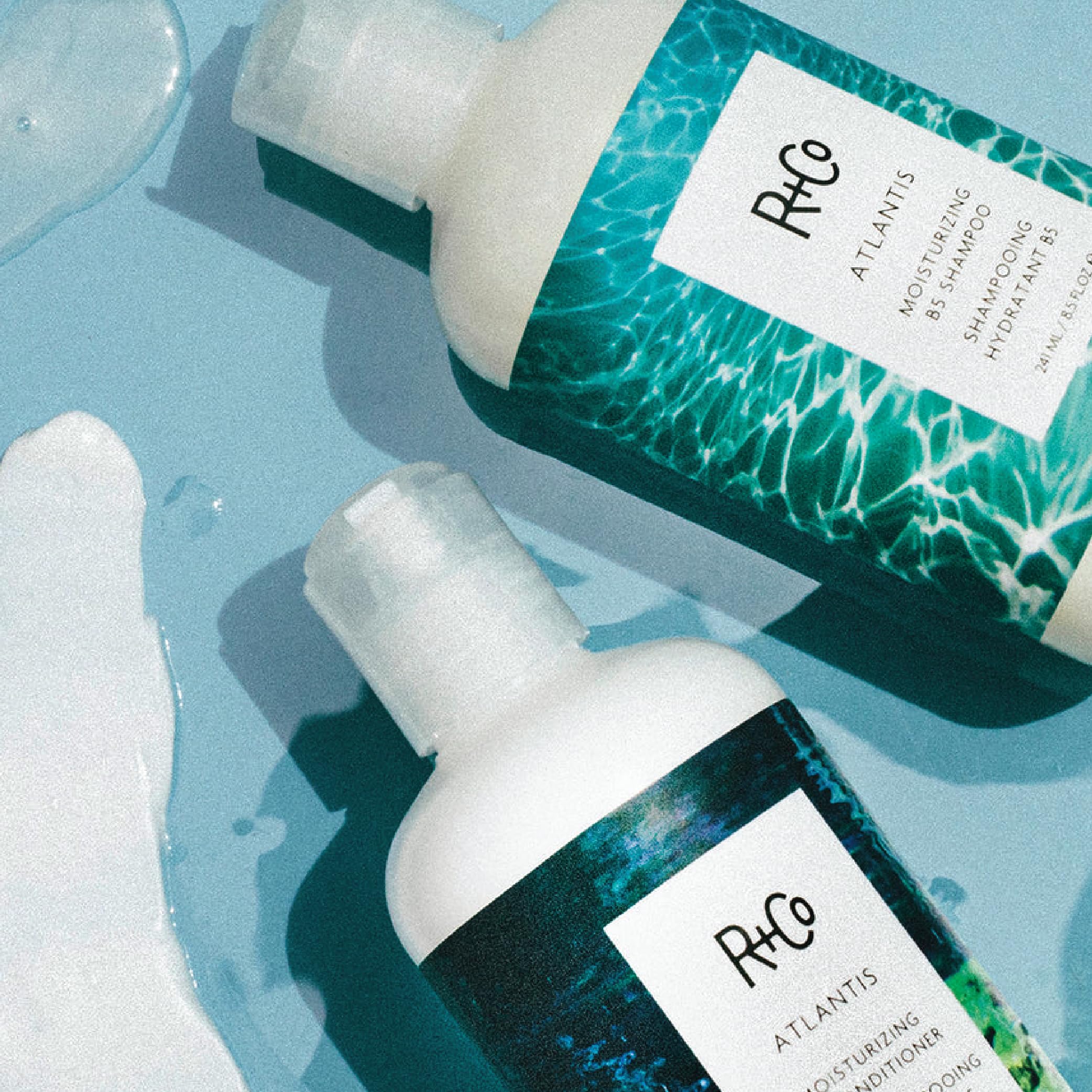 R+Co Atlantis B5 texture onctueuse - soin hydratant en déplacement.