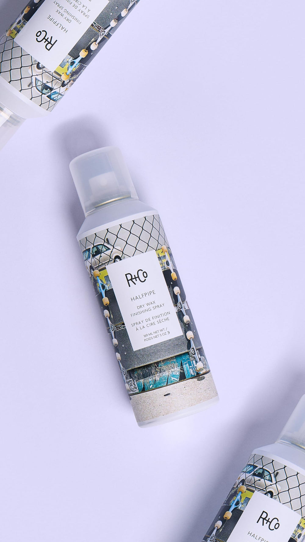 R+Co Halfpipe: application brume fine pour volume et définition.