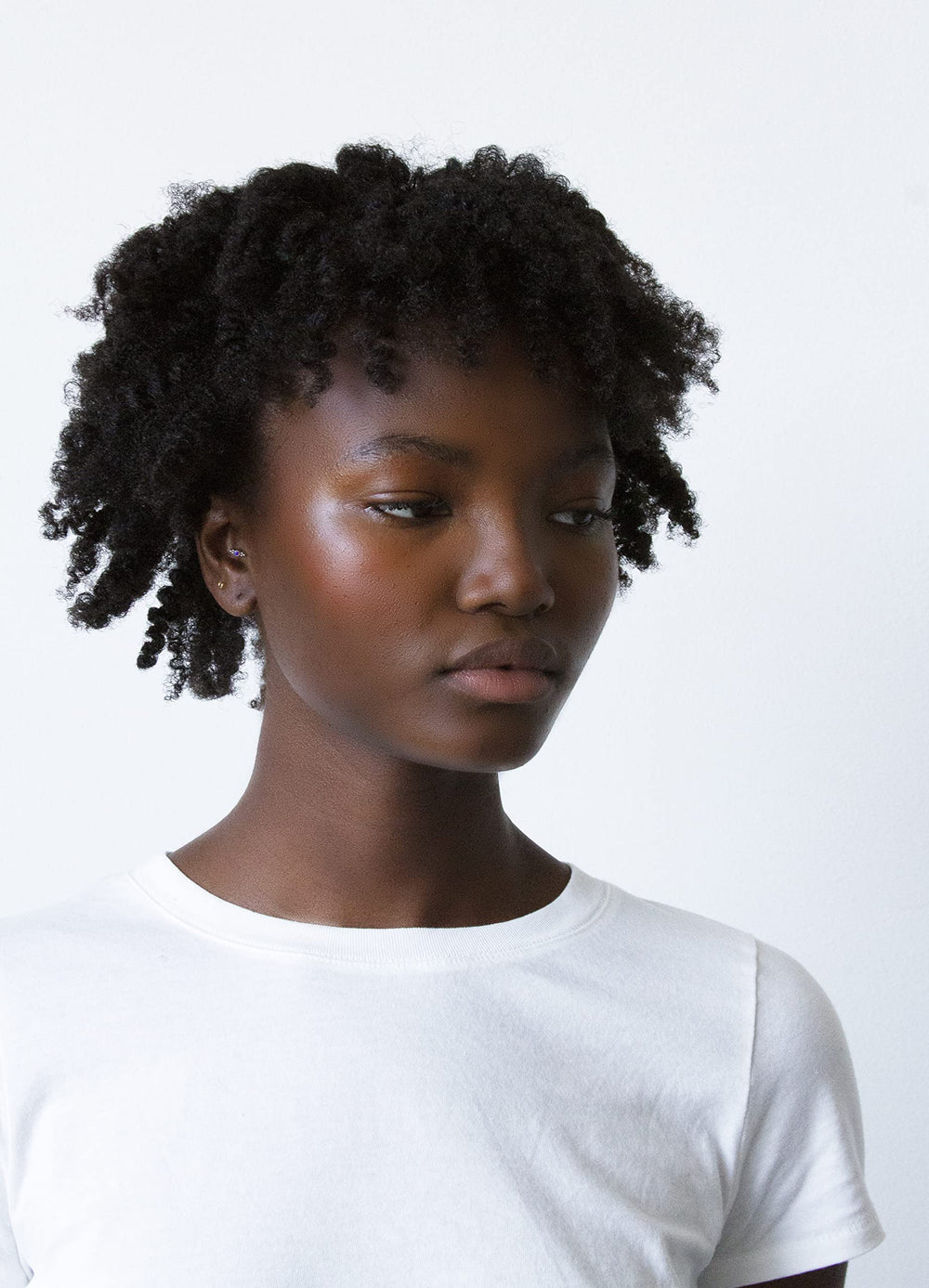 R+Co High Dive : soin vegan et sans cruauté compatible avec tous types de cheveux.