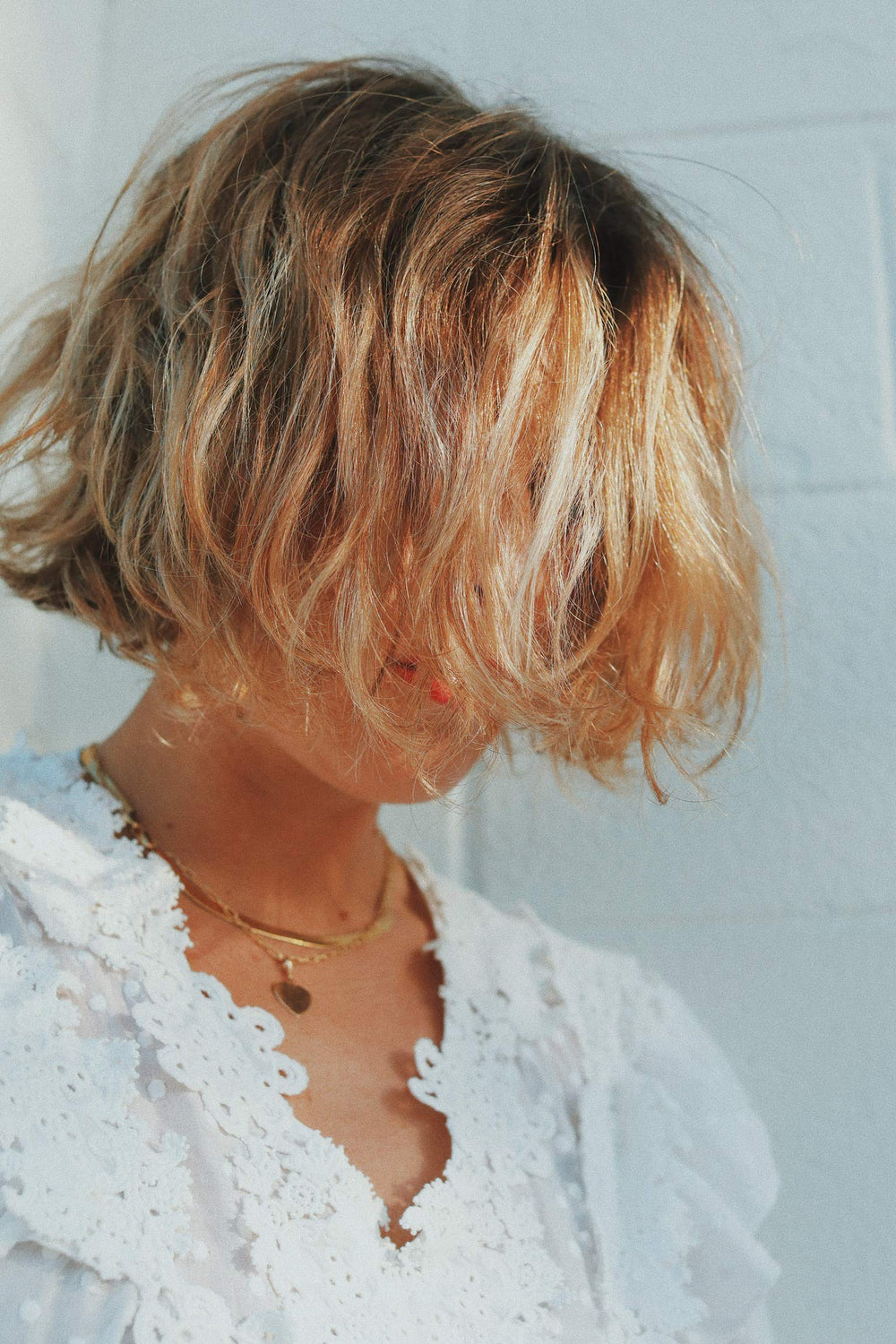 R+CO SUN CATCHER - application sur cheveux secs, réhydratation légère