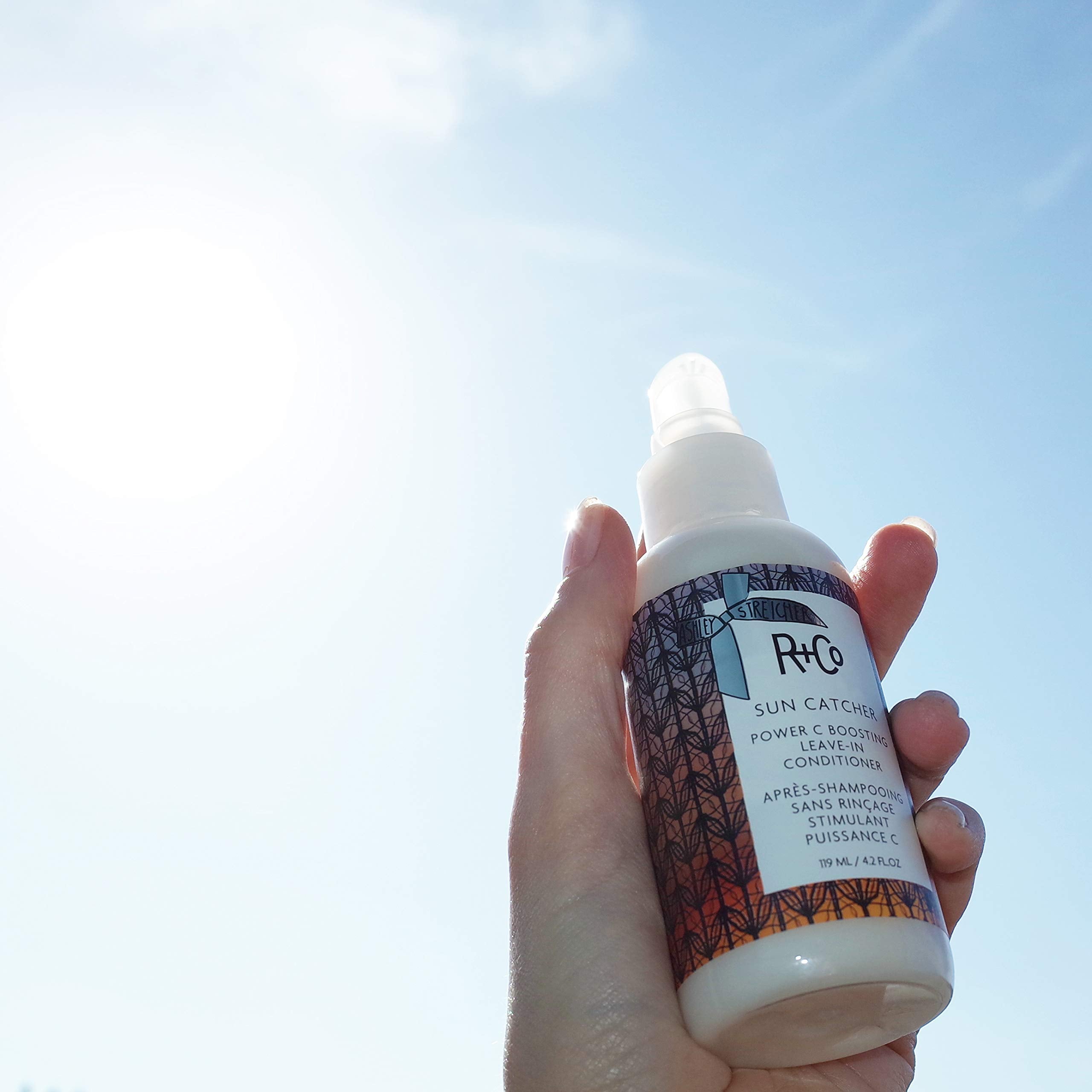 R+CO SUN CATCHER - démêlage en douceur et cheveux soyeux
