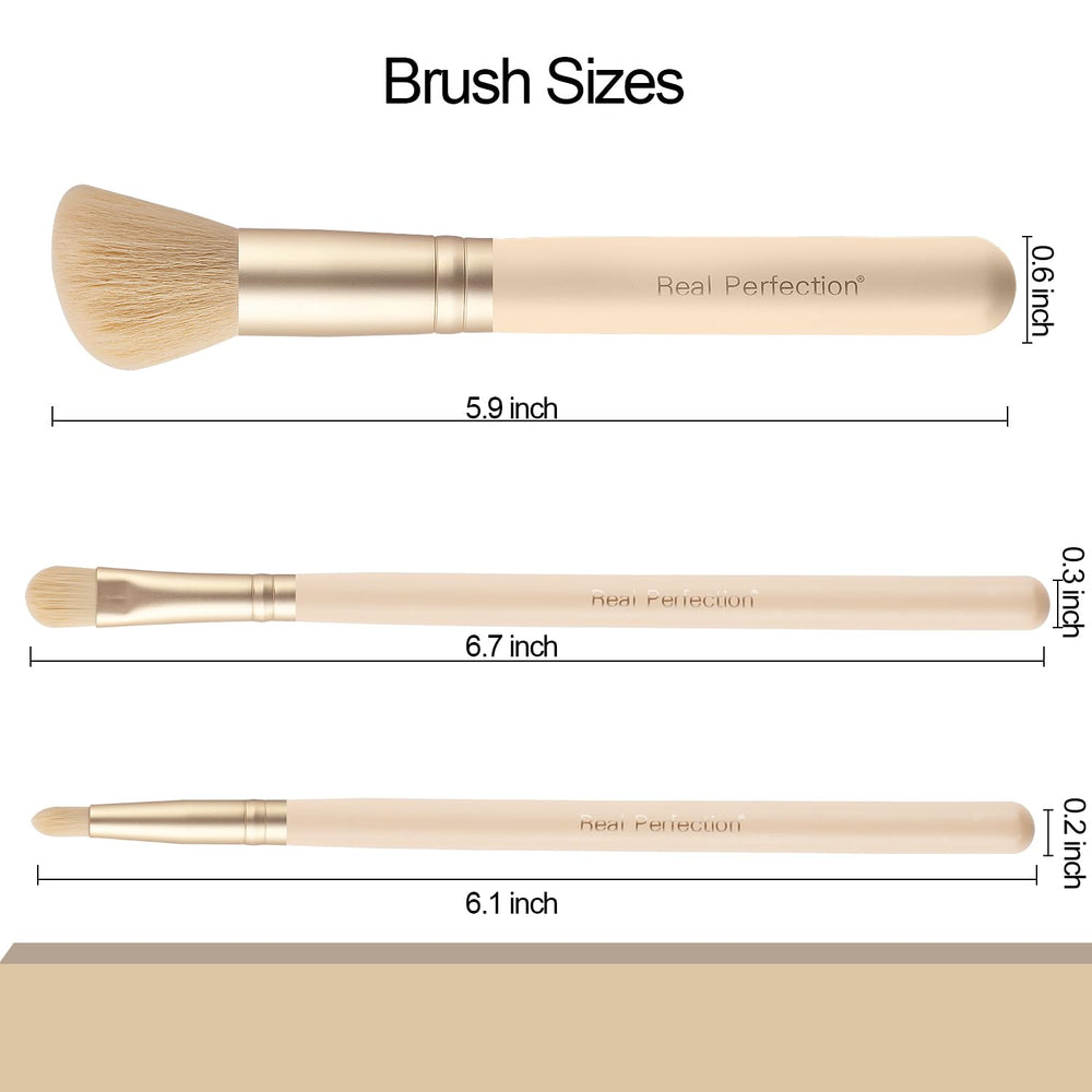 Pinceau blush et lumineux Real Perfection: éclat subtil