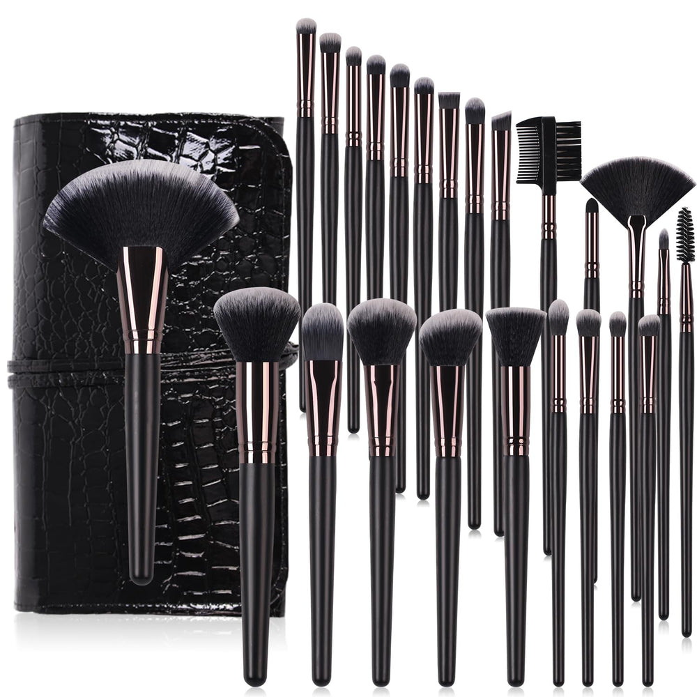 Real Perfection : pinceaux correcteur pour retouches ciblées et correction discrète.