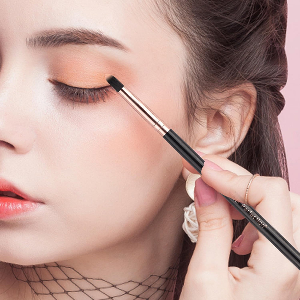 Real Perfection - rasoir sourcils: tracé net et définition précise