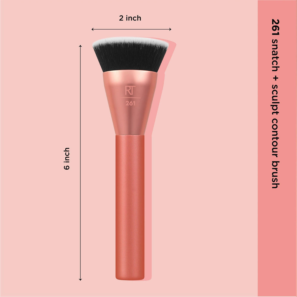 Real Techniques Snatch + Sculpt : compatible liquides, crèmes et poudres pour des résultats modulables.