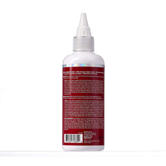 Application de Red by Kiss Tintation sur cheveux – teinte cramoisi en cours.