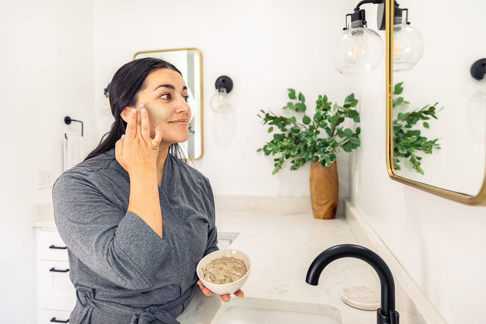 Redmond Clay – peau après masque avec brillance maîtrisée et teint frais.