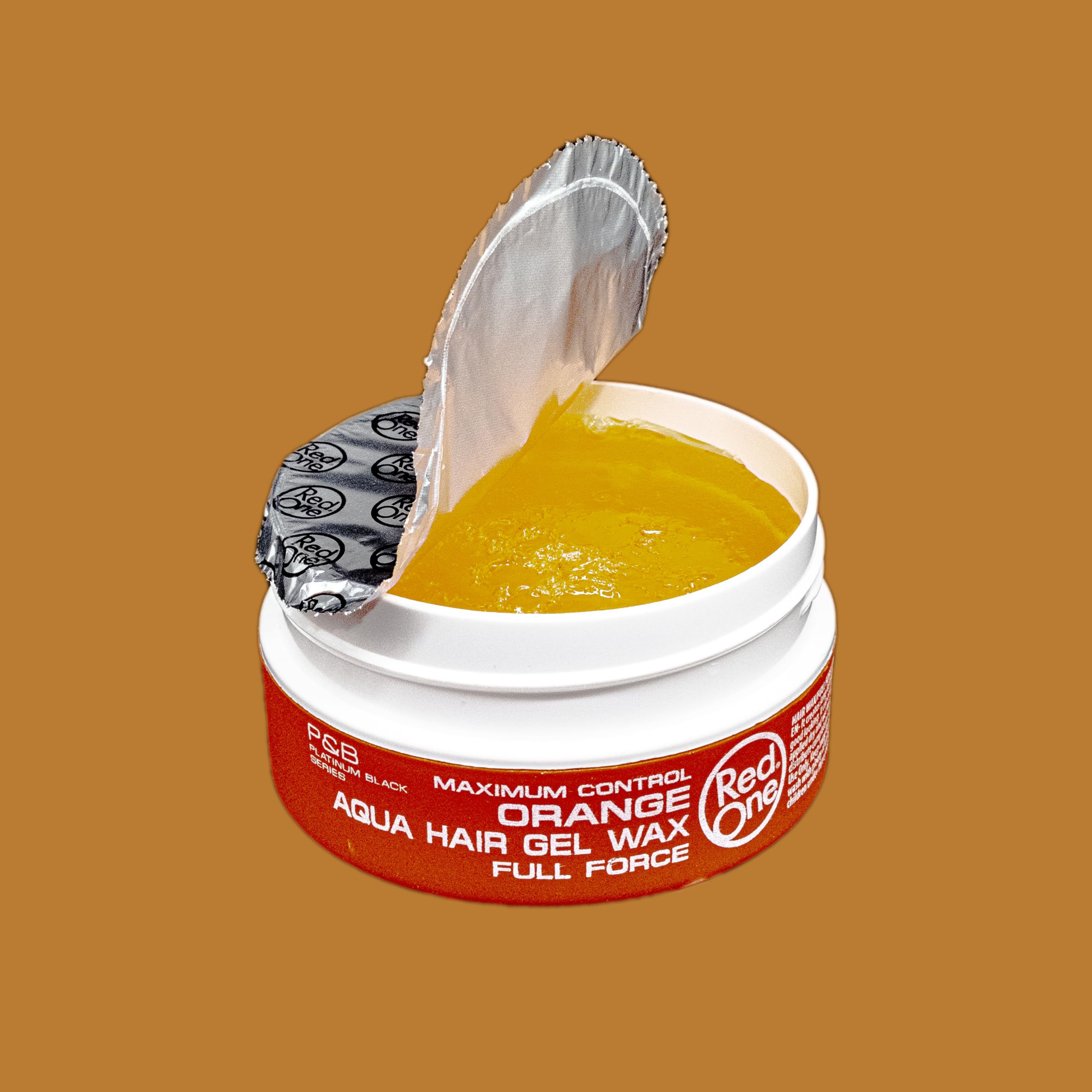Redone — texture hybride gel-cire, application précise et fluide.