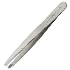 Pince à épiler Regine Switzerland avec pointe-slante-diamant, précision idéale pour les sourcils.