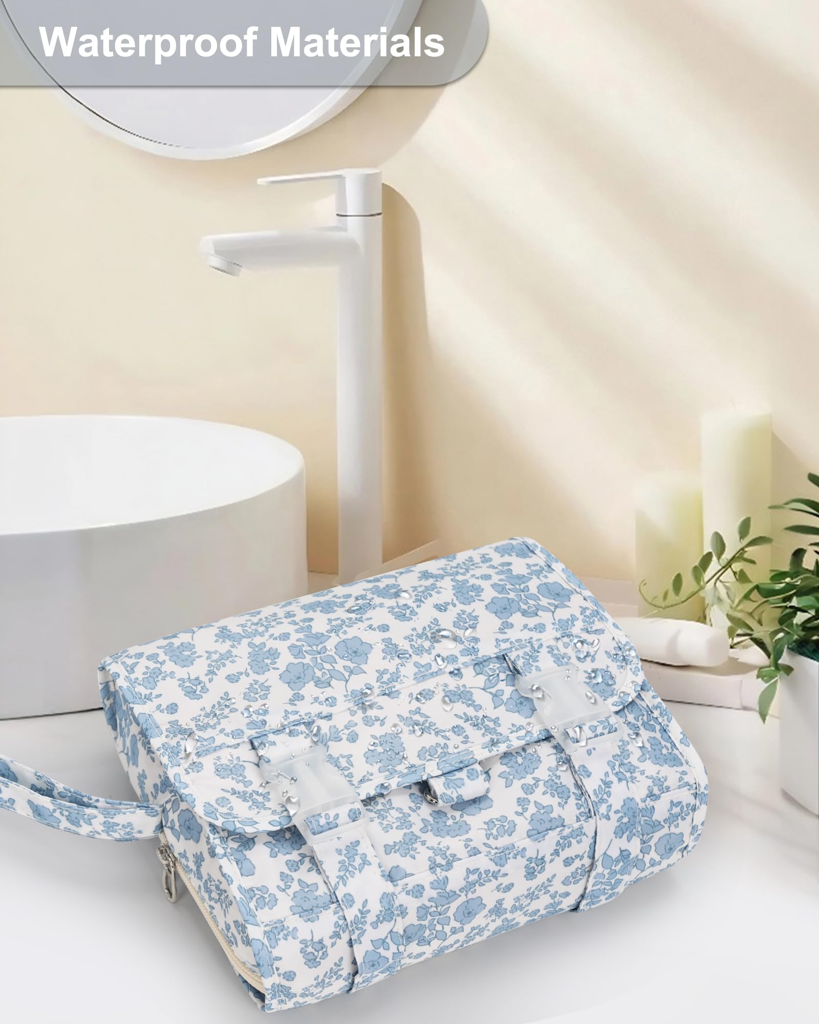 Relavel étui-douche suspendu bleu fleur, matériaux résistants à l'eau et nettoyage rapide.