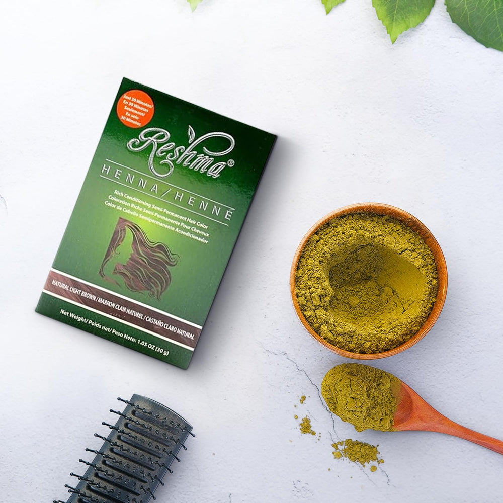 Poudre henné Reshma Beauty offrant couleur douce et couvrance des gris.