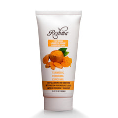 Reshma Beauty Nettoyant Visage Curcuma - Texture crème, hydratation douce pour la peau.