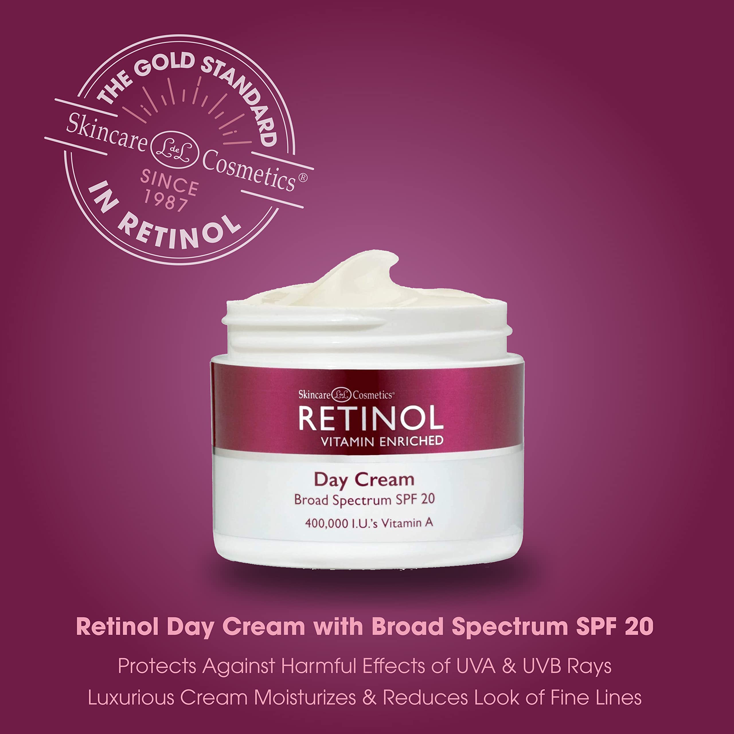 Texture veloutée de la crème Retinol LIVAURA prête à pénétrer rapidement.