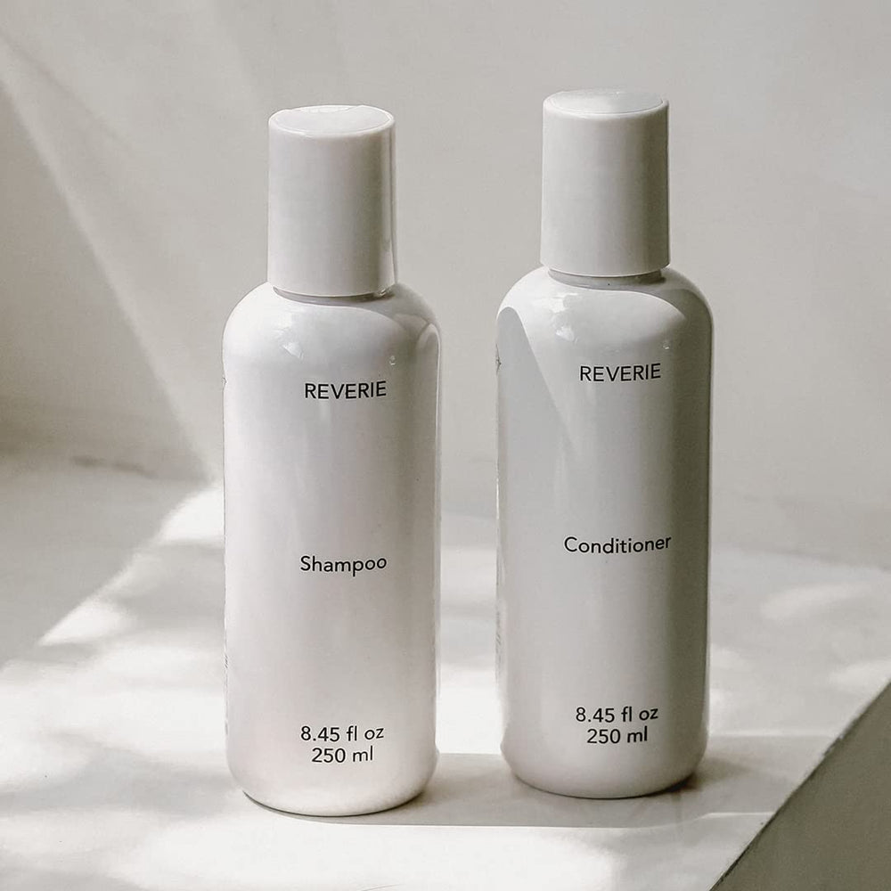 Formule REVERIE sans sulfates et sans silicones, routine capillaire douce.