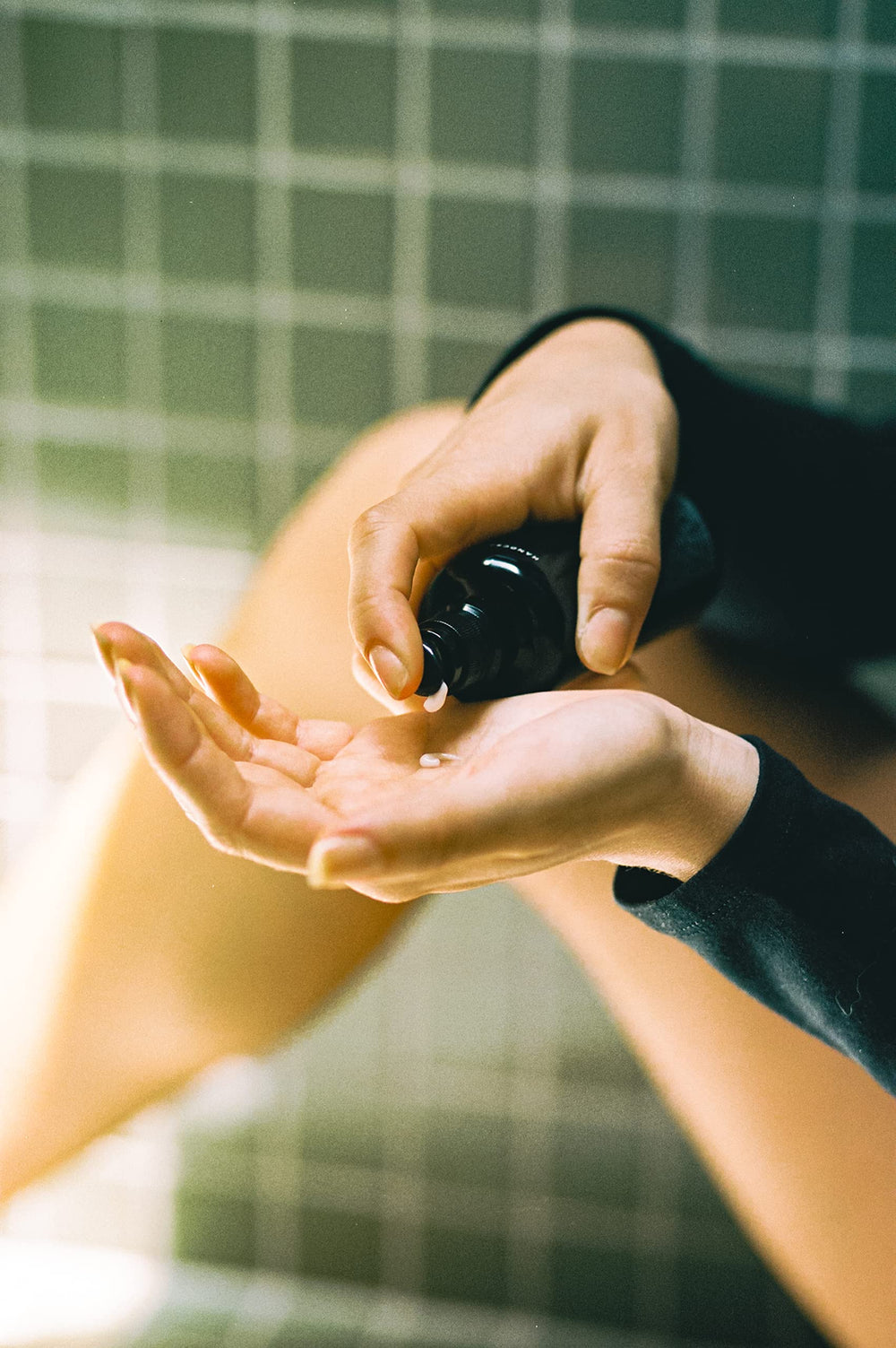 REVERIE Lait Naturel Anti-Frisottis, usage quotidien pour une routine capillaire légère et efficace