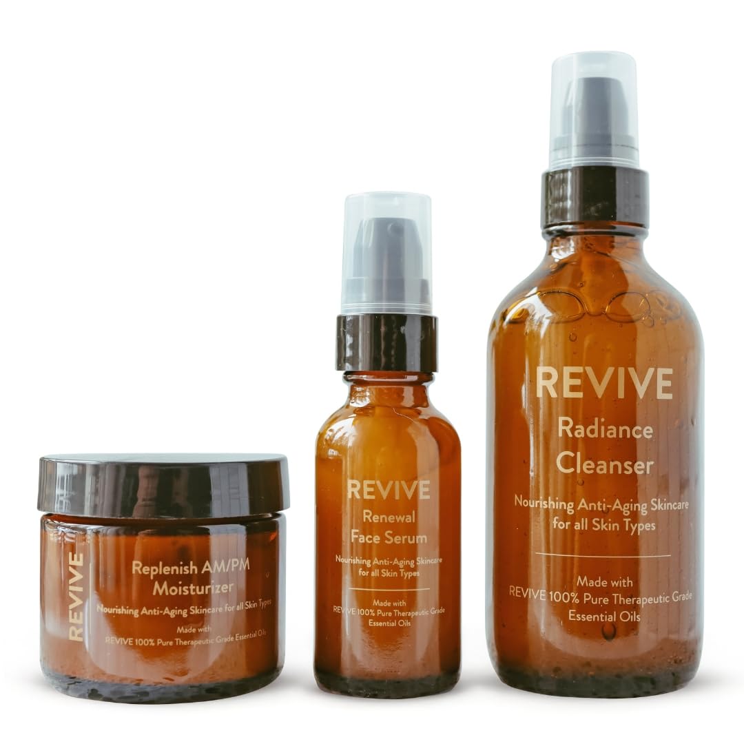 REVIVE Nettoyant Éclat – nettoie en douceur et prépare la peau à l'hydratation.