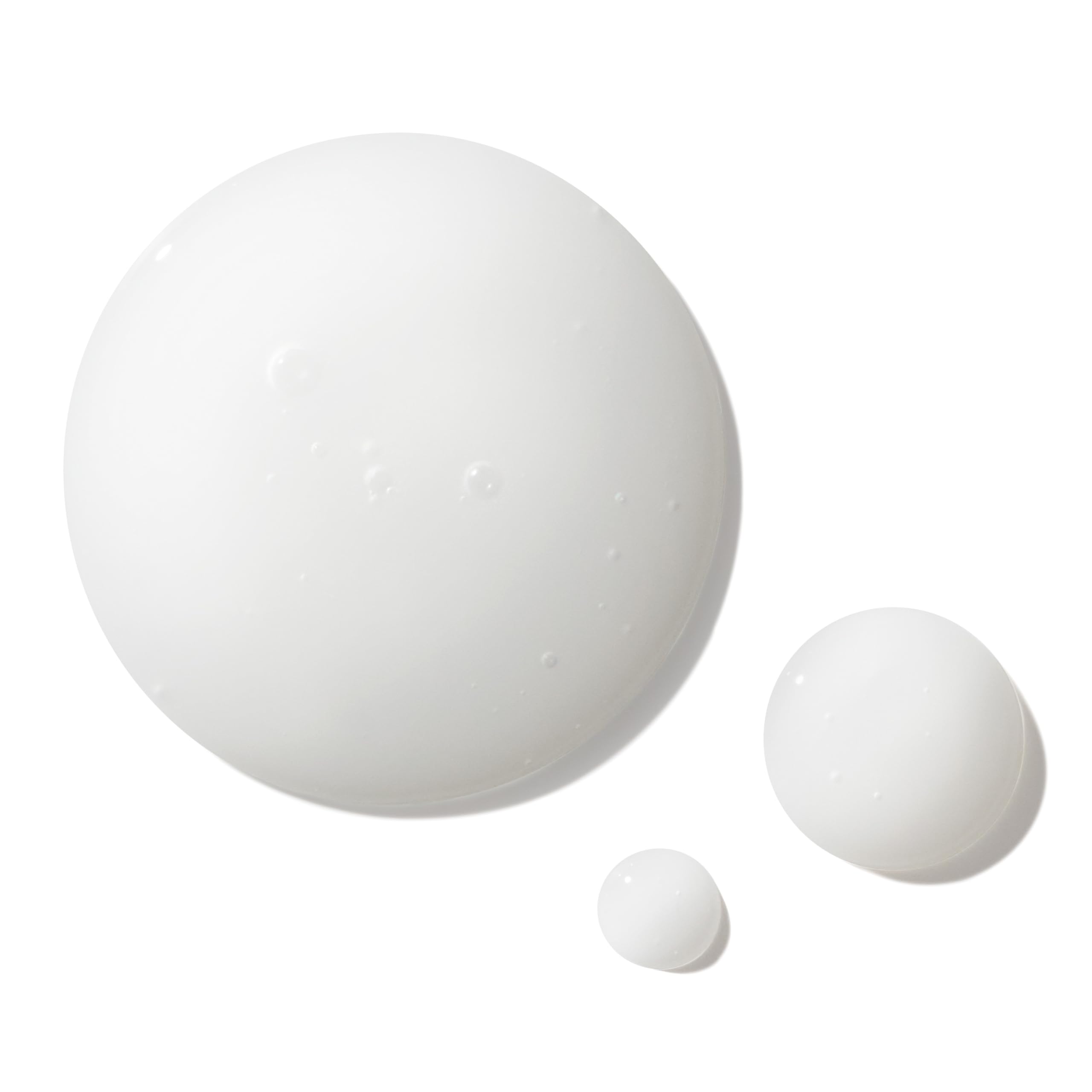 Sérum REVLON ColorSilk après-color avec pompe pour une application précise et homogène.