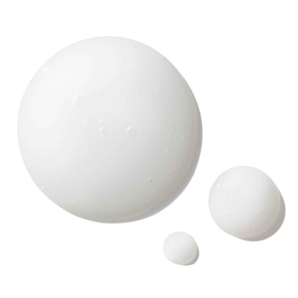 Sérum REVLON ColorSilk après-color avec pompe pour une application précise et homogène.