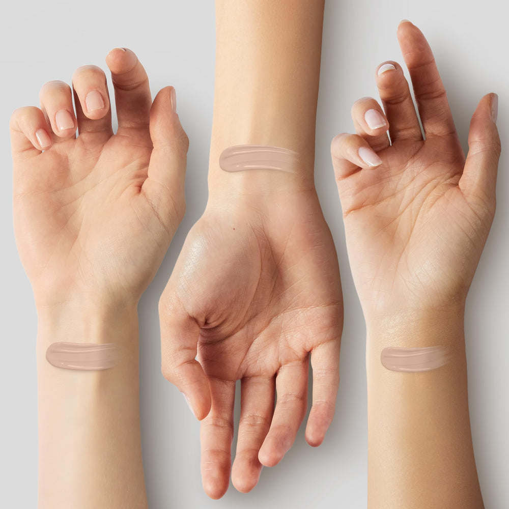 Échantillon teinte Ivory 110 du ColorStay pour couleur précise et uniforme.
