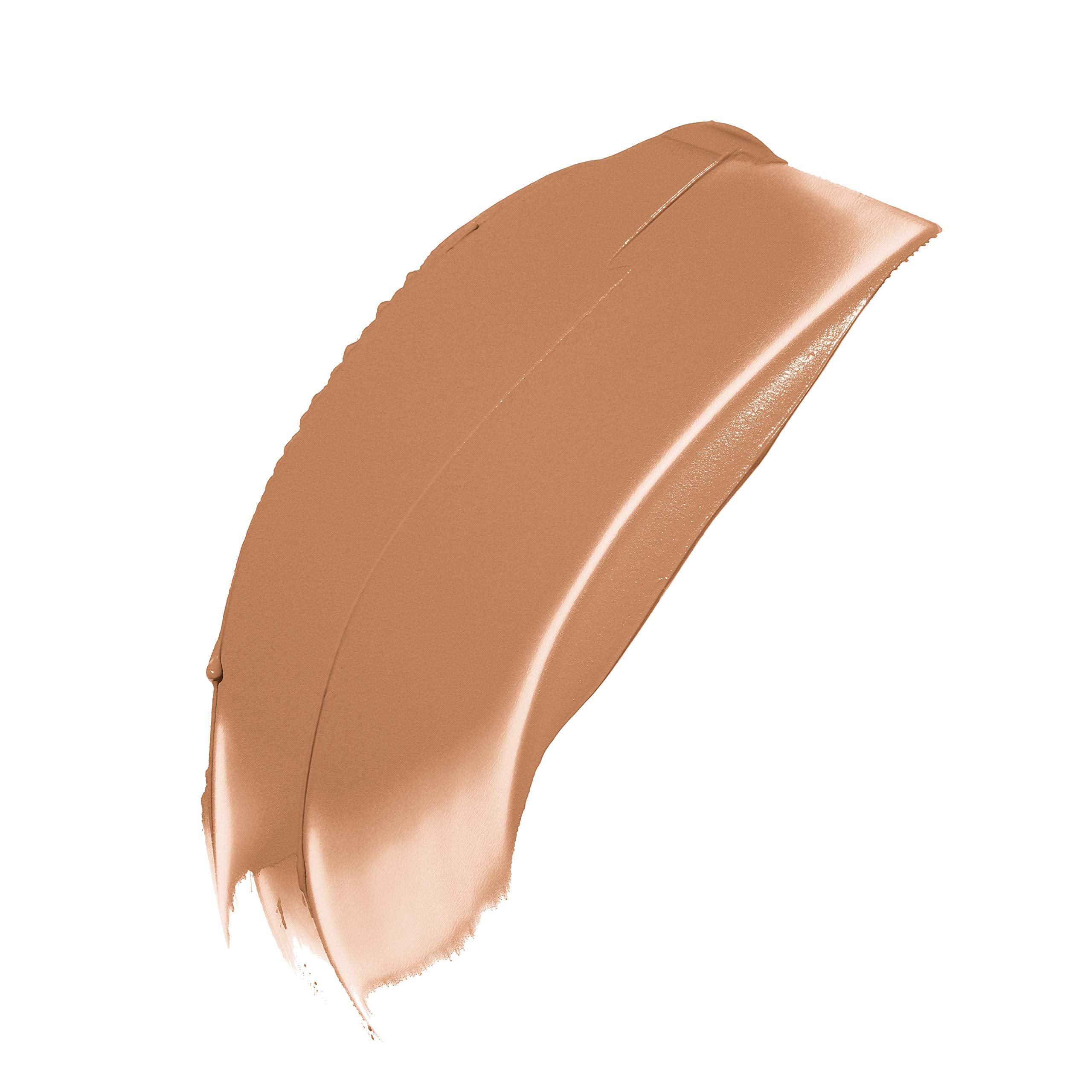 Finition matte naturelle de Revlon ColorStay Full Cover sur la peau.