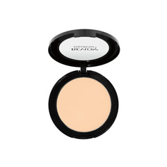 Poudre REVLON ColorStay finition naturelle pour un teint uniforme.