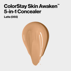 Texture crème légère du concealer pour une couverture naturelle et homogène.