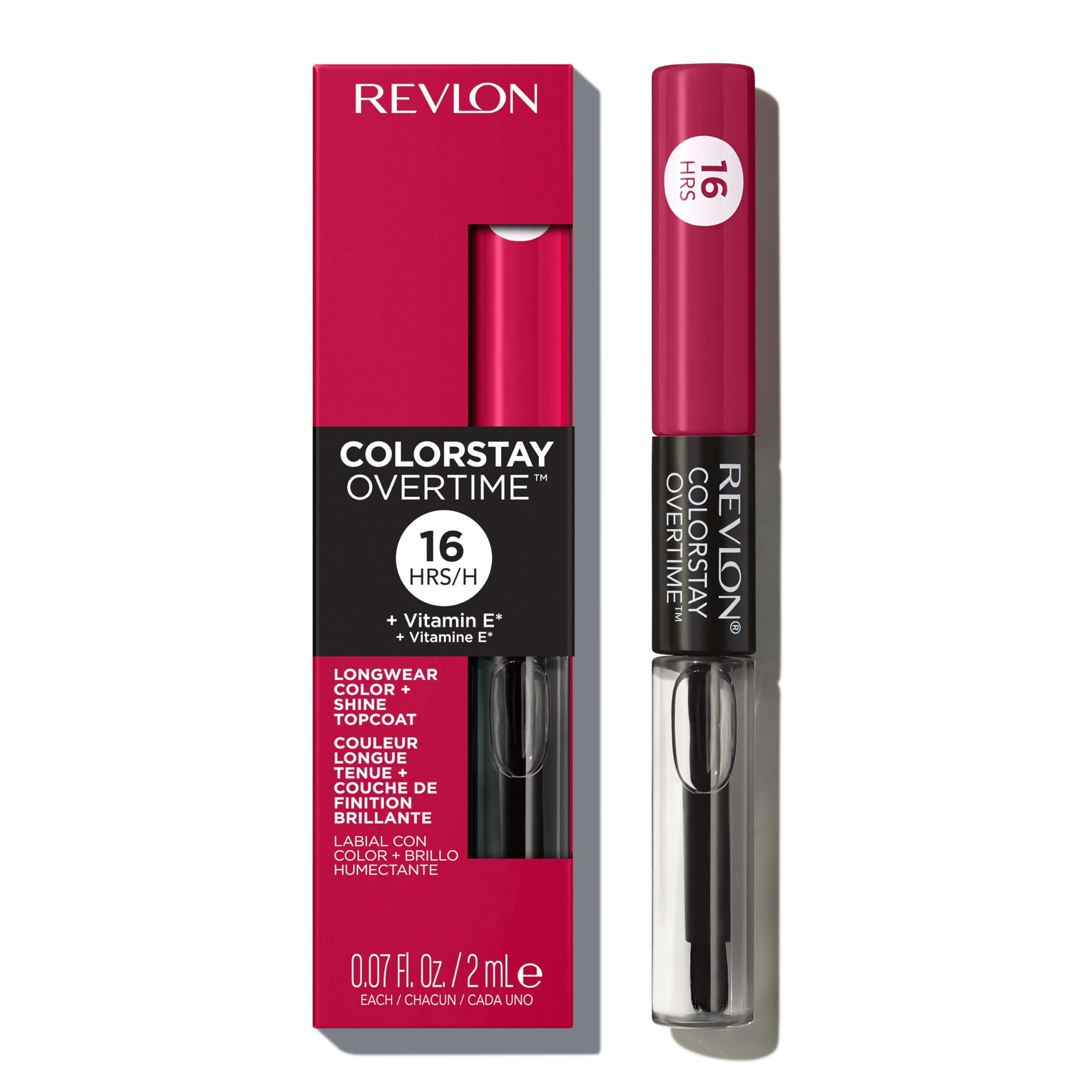 Revlon ColorStay Overtime Lipcolor cerise sur lèvres, tenue longue durée.