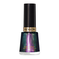 Vernis REVLON Améthyste fumée en cours d’application sur ongles.