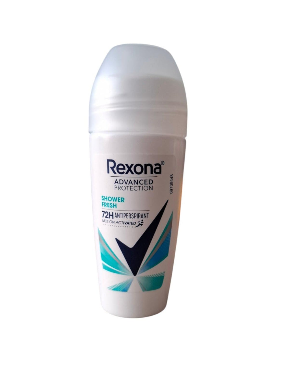 Rexona Shower Fresh : application rouleau pour rester frais après l'entraînement.
