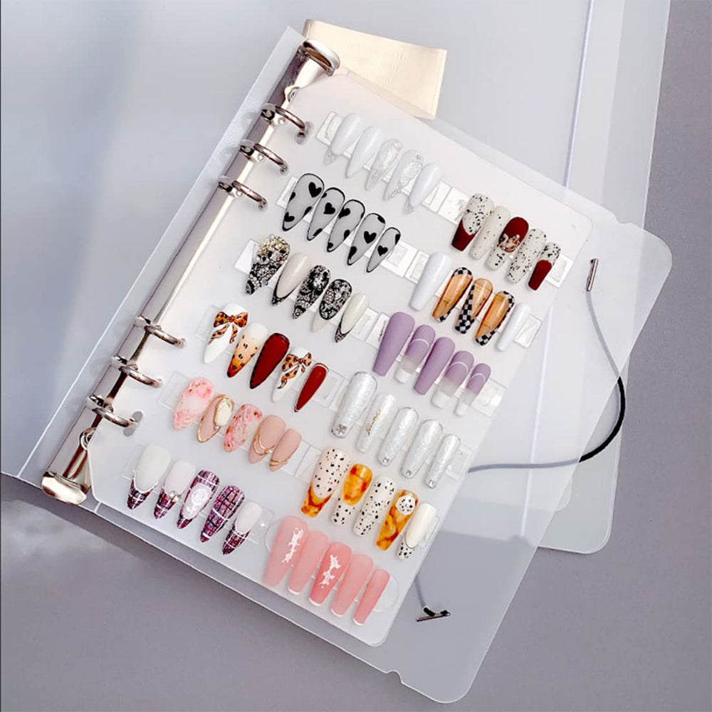 Rikolto Organisateur Ongles Press-On sur couverture, rangement pratique et élégant pour vos sets.