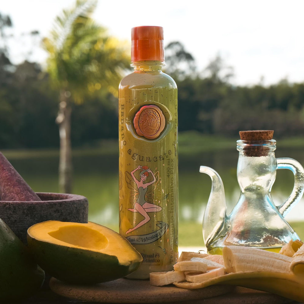 Ritual Botanico : fibroïne et graines d’orge, renforcent la fibre capillaire.