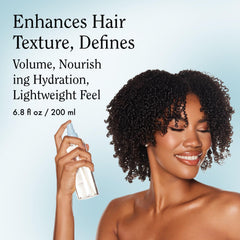 Rizos Curls: brume texturisante légère offrant définition sans lourdeur.
