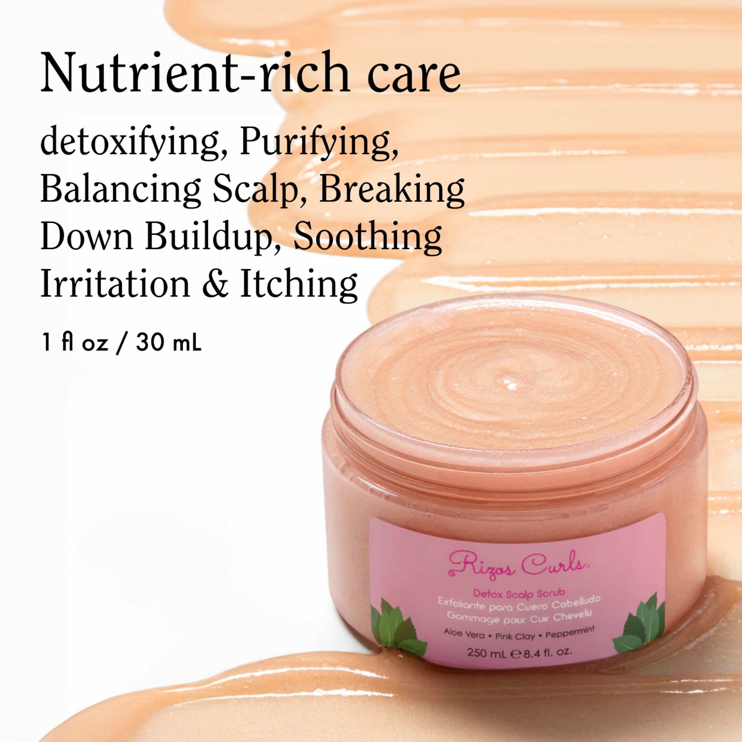 Rizos Curls Détox Scrub – texture granuleuse prête à exfolier le cuir chevelu.
