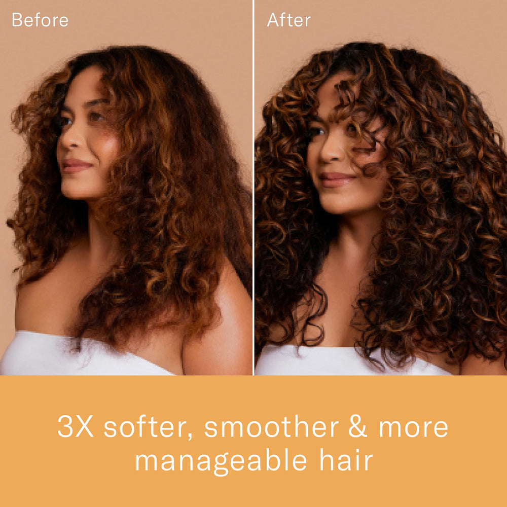 Rizos Curls close-up shows shiny, healthy-looking hair surface.