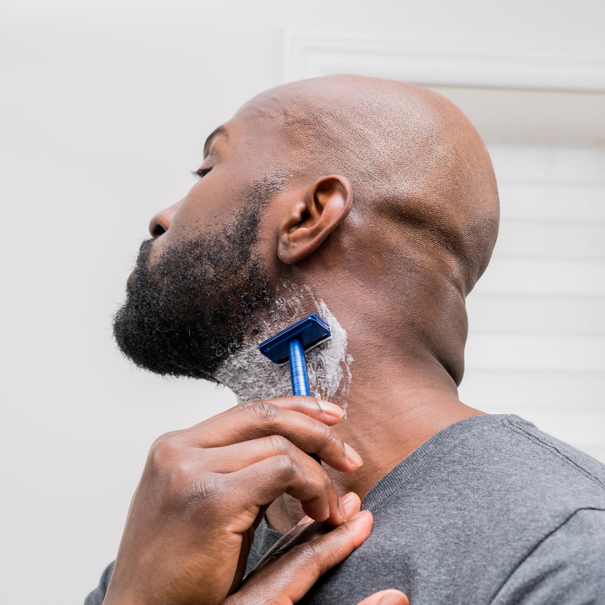 Utilisation quotidienne avec RK Shaving, rasage régulier.