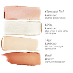 RMS Beauty Lip2Cheek Glow Quad en rose doux, fini lumineux pour pommettes.