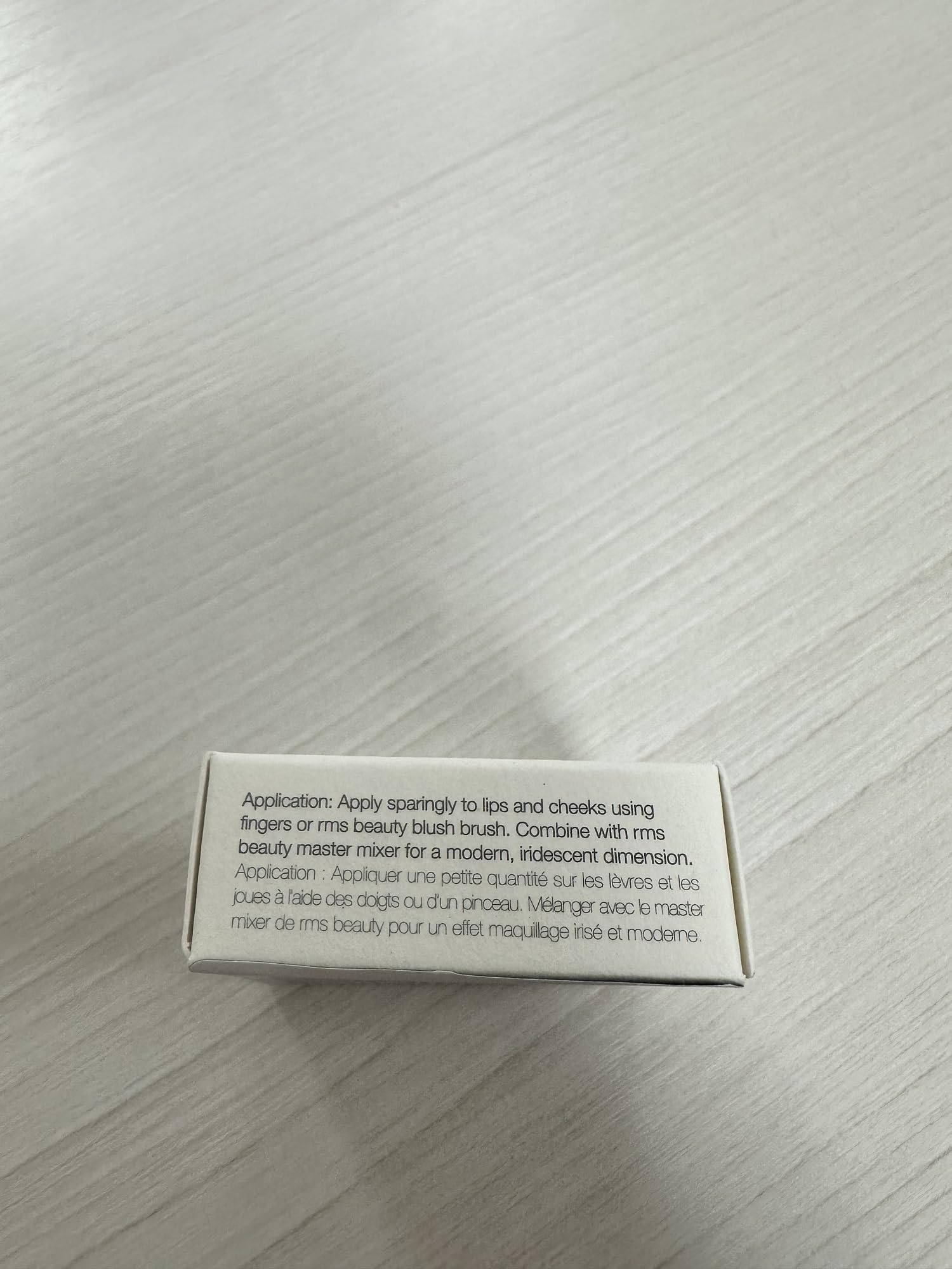 RMS Beauty Lip2Cheek hydratation et confort sur peau