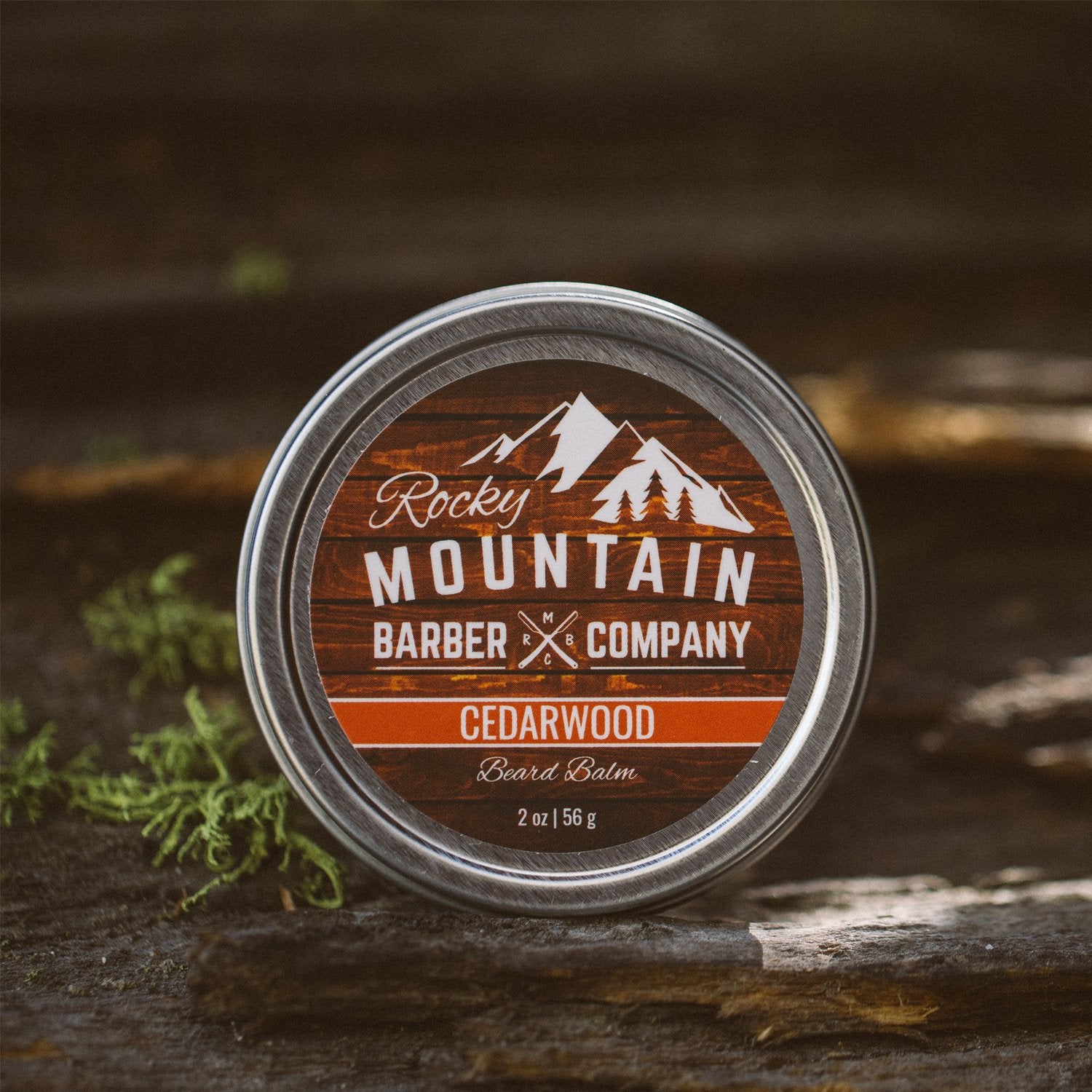 Application rapide du baume barbe Rocky Mountain Barber