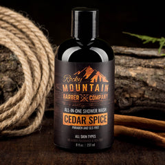 Rocky Mountain Barber Cedar Spice, étiquette claire facilitant l’identification du soin polyvalent.