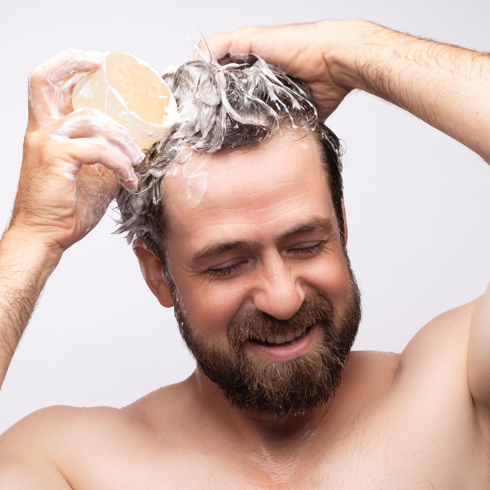 Utilisation polyvalente sur cheveux, barbe, visage et peau.