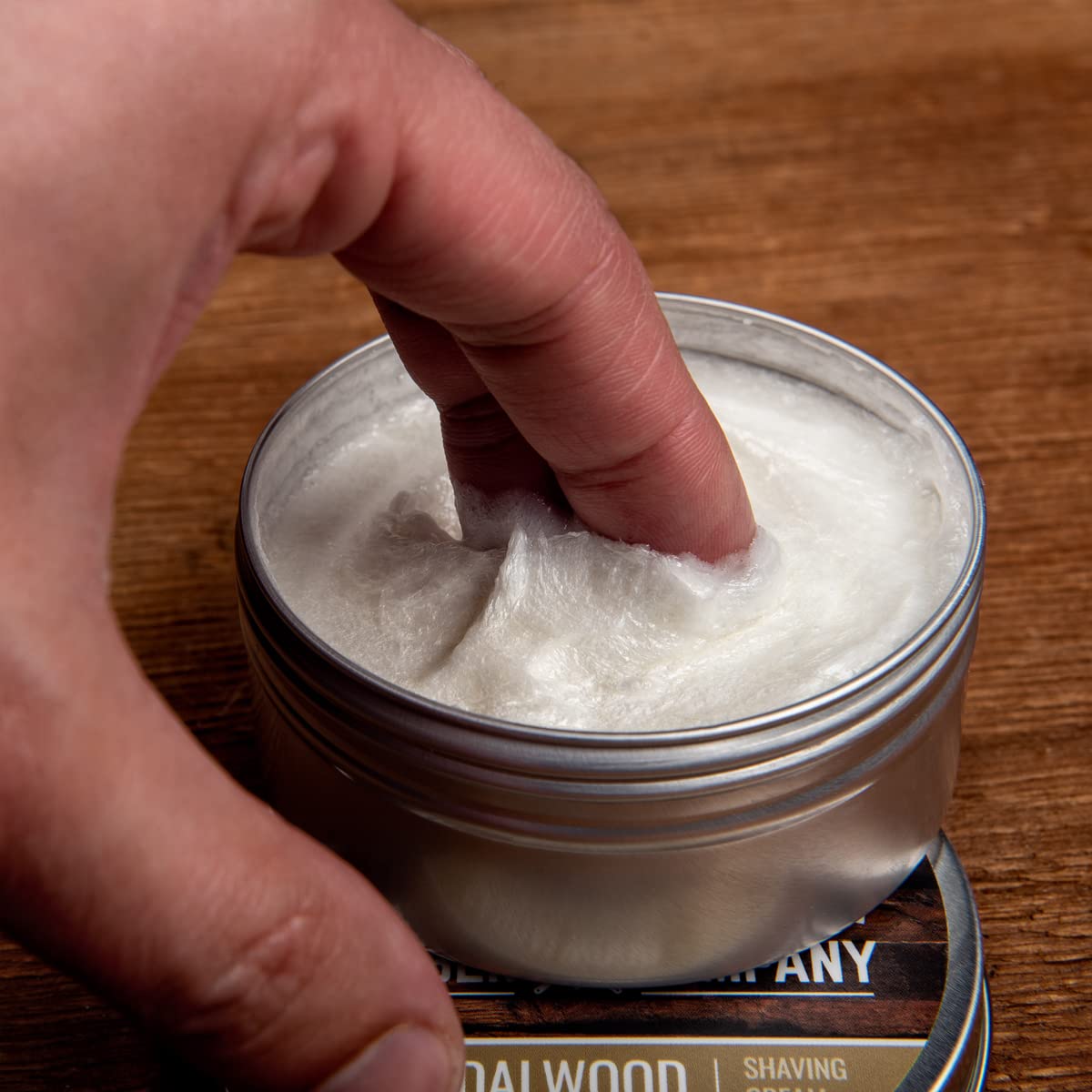 Rocky Mountain Barber Company crème rasage pot 5oz, format pratique.