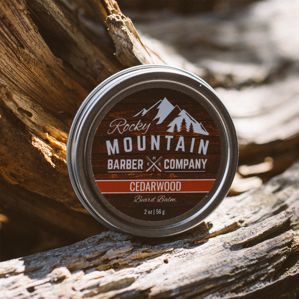 Huile essentielle de cèdre dans le baume barbe Rocky Mountain Barber
