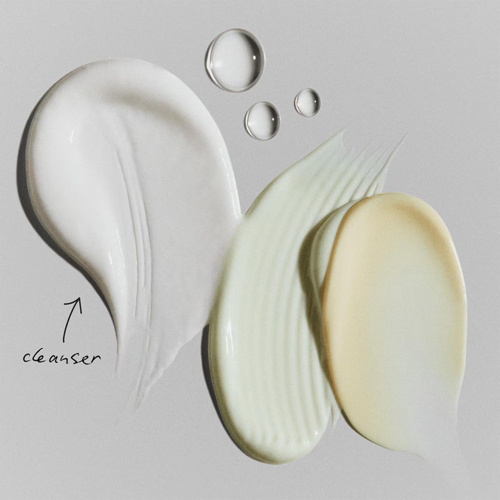 RODAN + FIELDS Reverse texture refinee, peau plus lisse après l'utilisation.