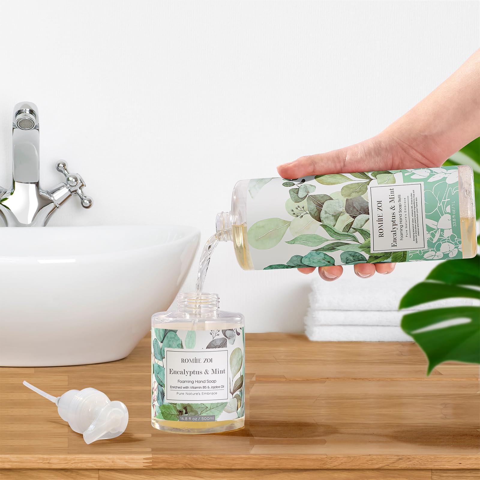 ROMIIE ZOI Refill 1 L: format généreux pour longue utilisation et économie.