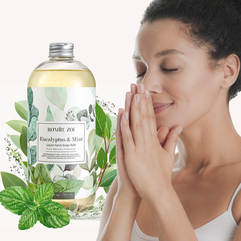 ROMIIE ZOI mousse généreuse pour une douceur durable des mains