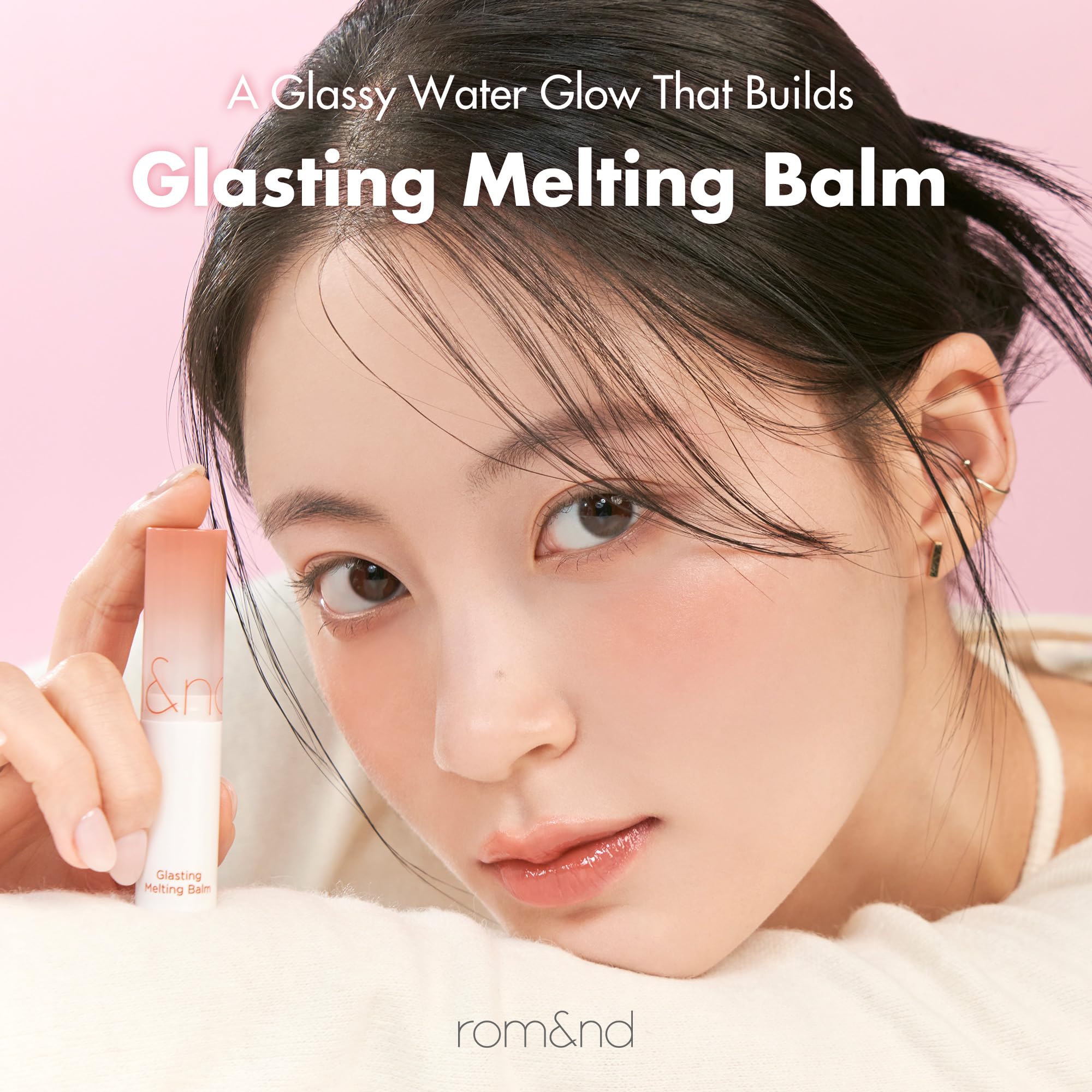 rom&nd Glasting Melting Balm #12 Veiled Rose – étui élégant pour une routine luxueuse.